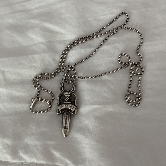 Chrome hearts dagger necklace - Picture 3 of 3